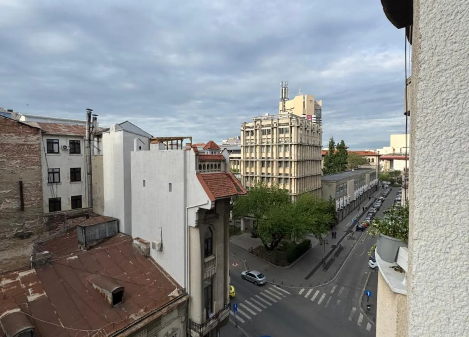 Apartment Amazing Double Studio #Near Calea Victoriei Bucharest