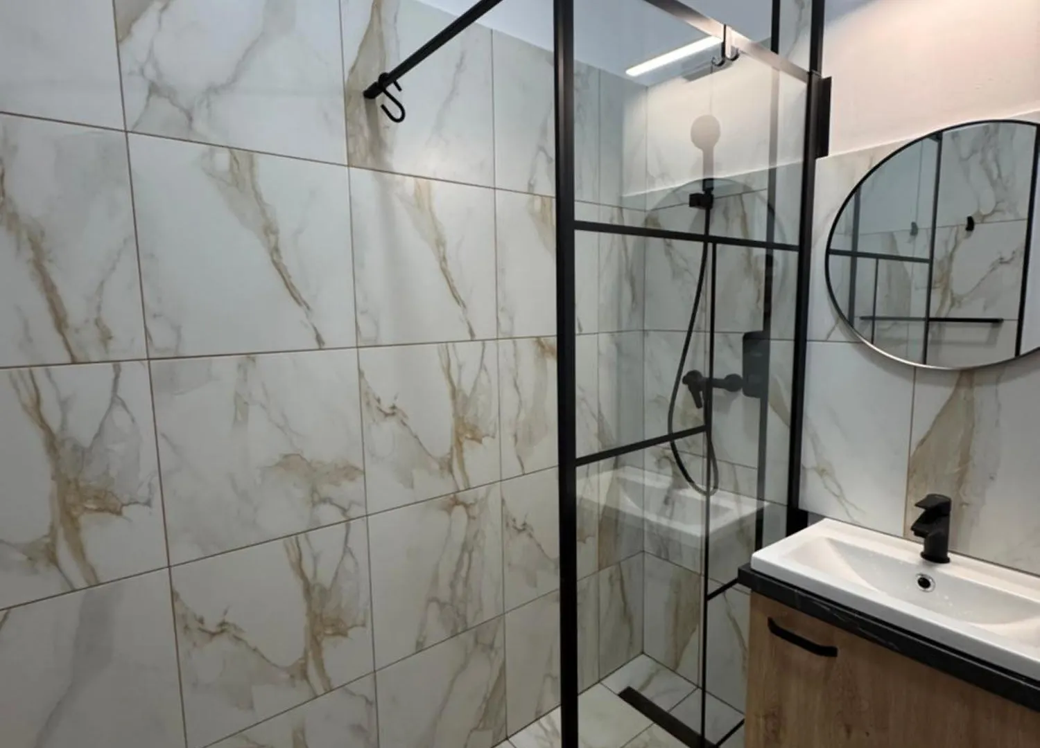 Amazing Double Studio #Near Calea Victoriei Bucharest 0*,  Romania